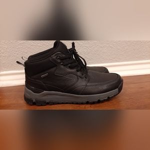 Dunham Glastonbury Size 11 NEW Boots Black